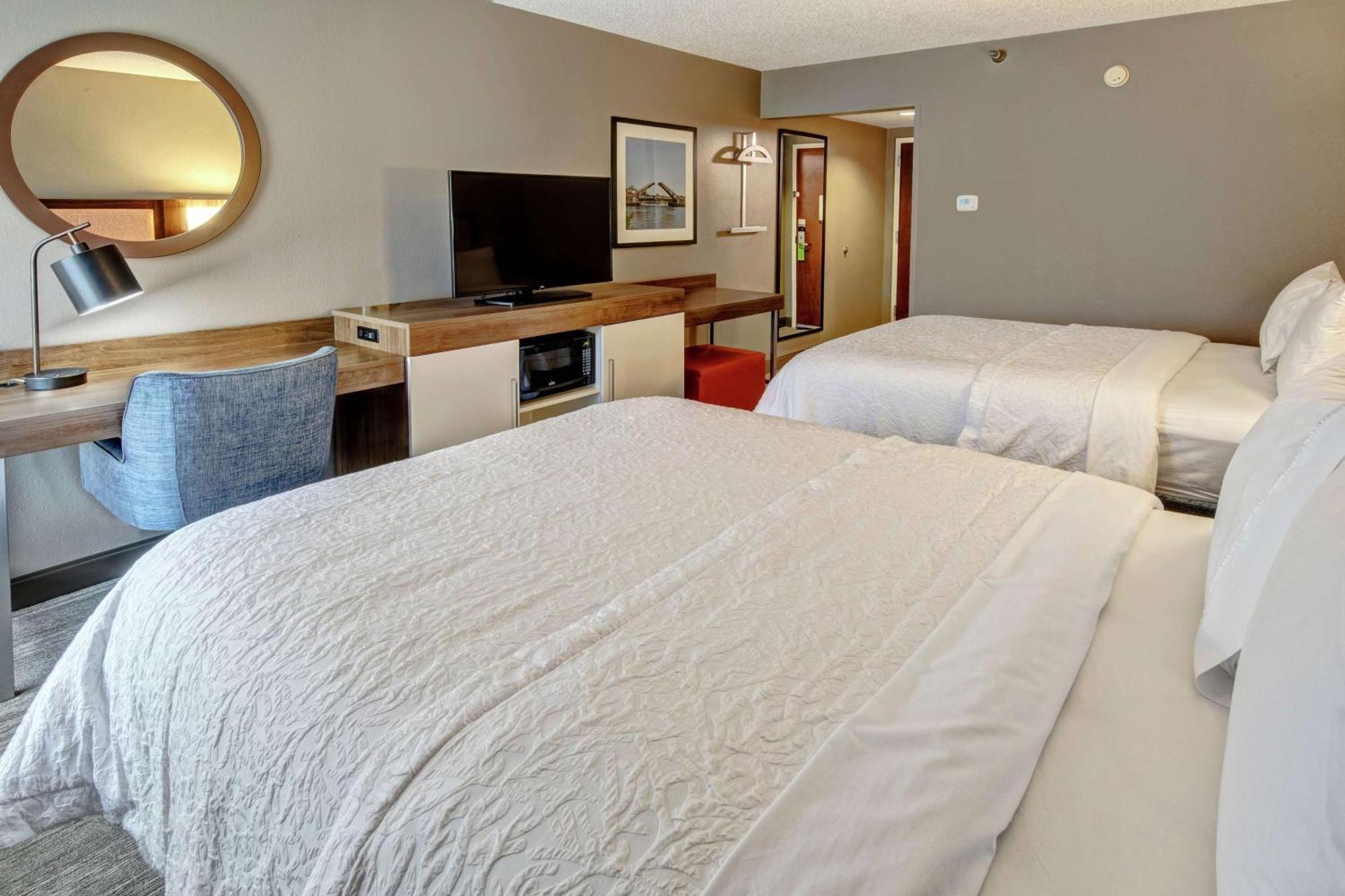 Hampton Inn Elizabeth City Exterior photo